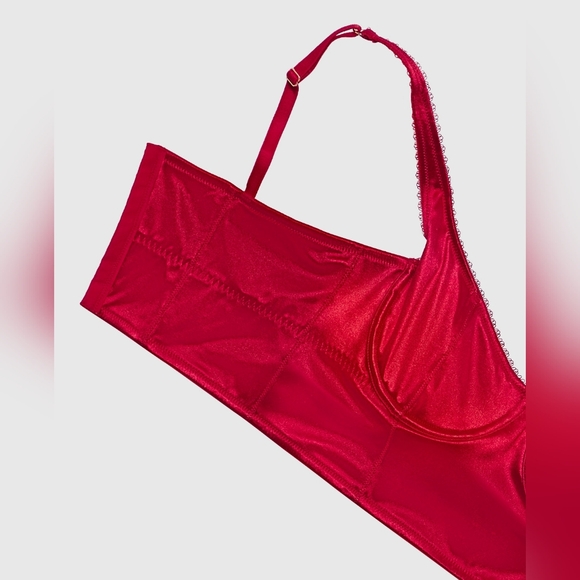 La SENZA Unlined Satin Balconette Bra Top in Cosmo Red - Picture 3 of 6